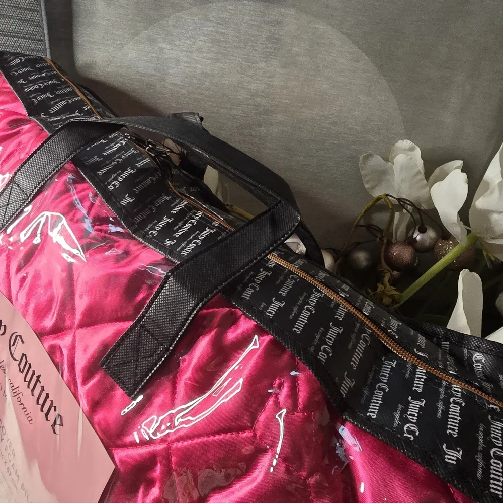 JUICY COUTURE Hot PINK SATIN COVER SHREDDED MEMORY FOAM PILLOW New